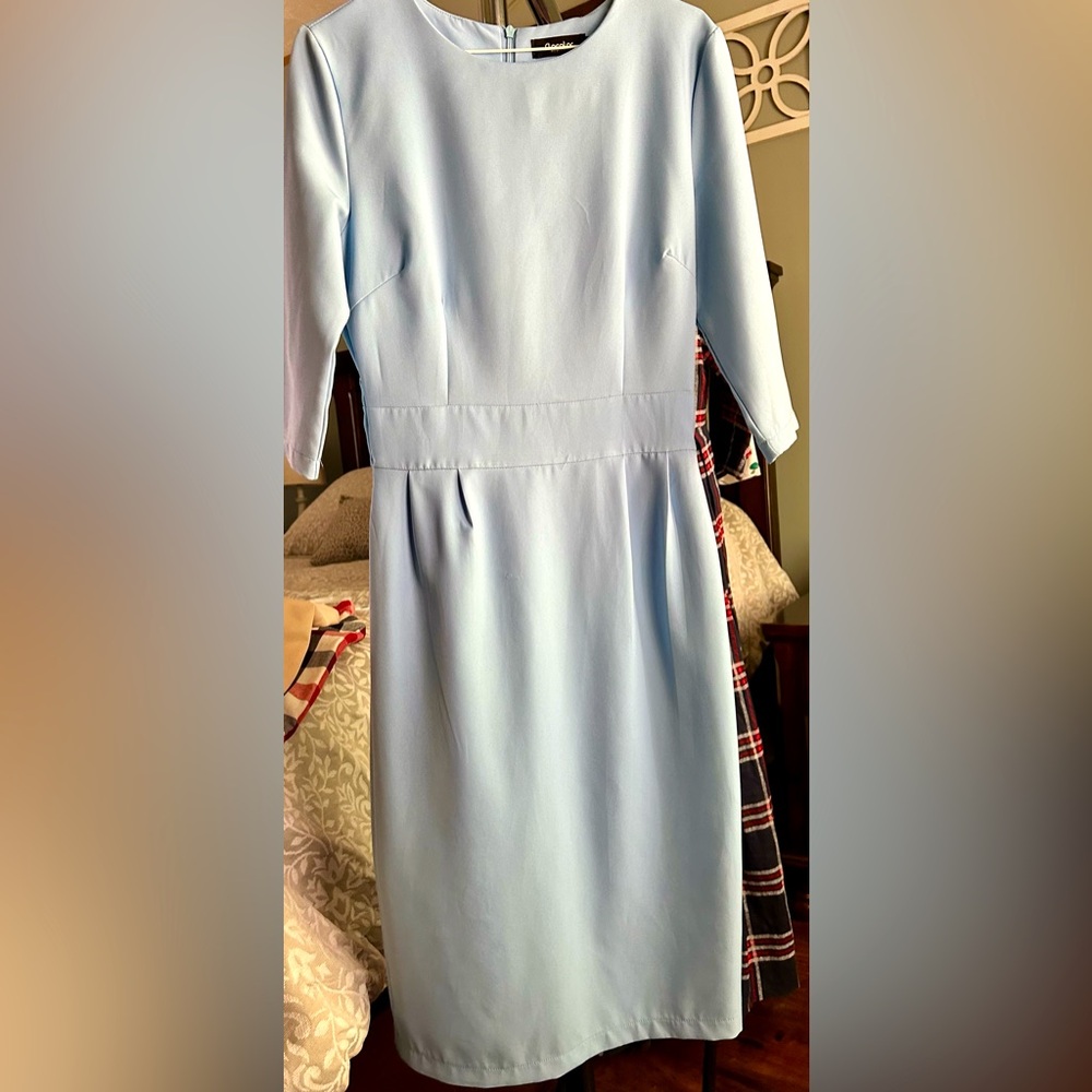 Sizes xsmall and small - Picture 3 of 4